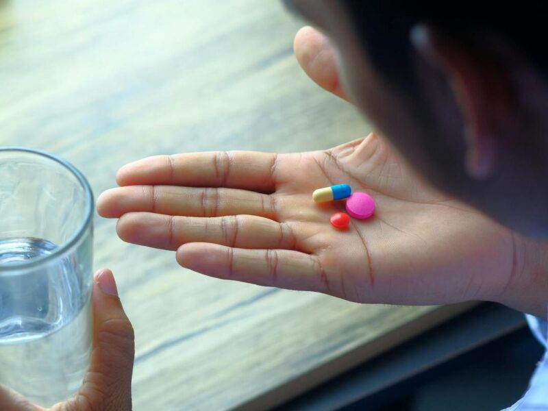 ¿Qué tan peligroso es darle medicamentos humanos a tu perro?